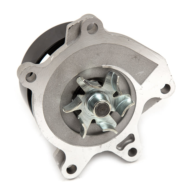 Water Pump Fitss 11-16 Nissan 1.6L Juke 13-17 1.8L Sentra L4 DOHC