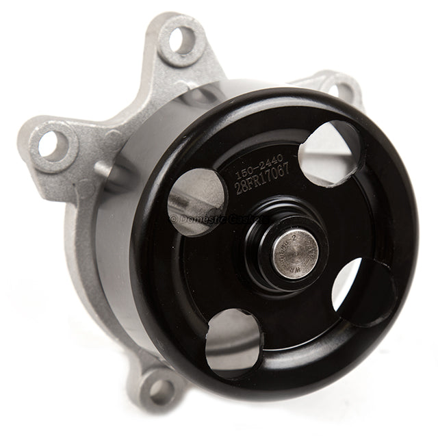 Water Pump Fitss 11-16 Nissan 1.6L Juke 13-17 1.8L Sentra L4 DOHC